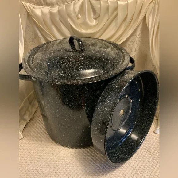 LG. 15QT. STOCK /STEAMER POT - Picture 2 of 11